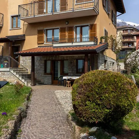 Mara House, Ospitar *