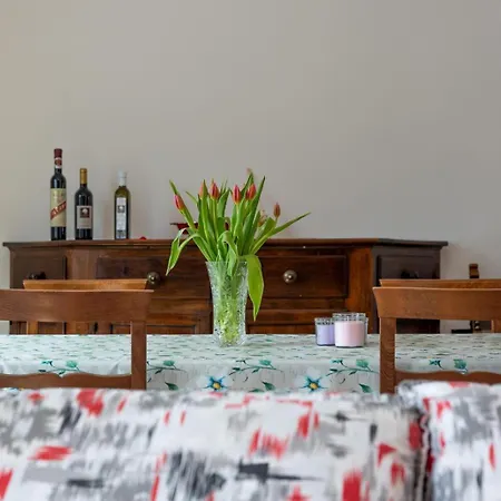 Mara House, Ospitar Apartment